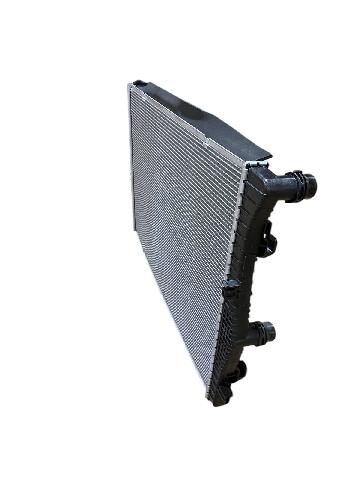 Platinum, RAD13827, Engine Coolant Radiator, For Volkswagen Jetta 2019-2021 - Freeman Liquidators