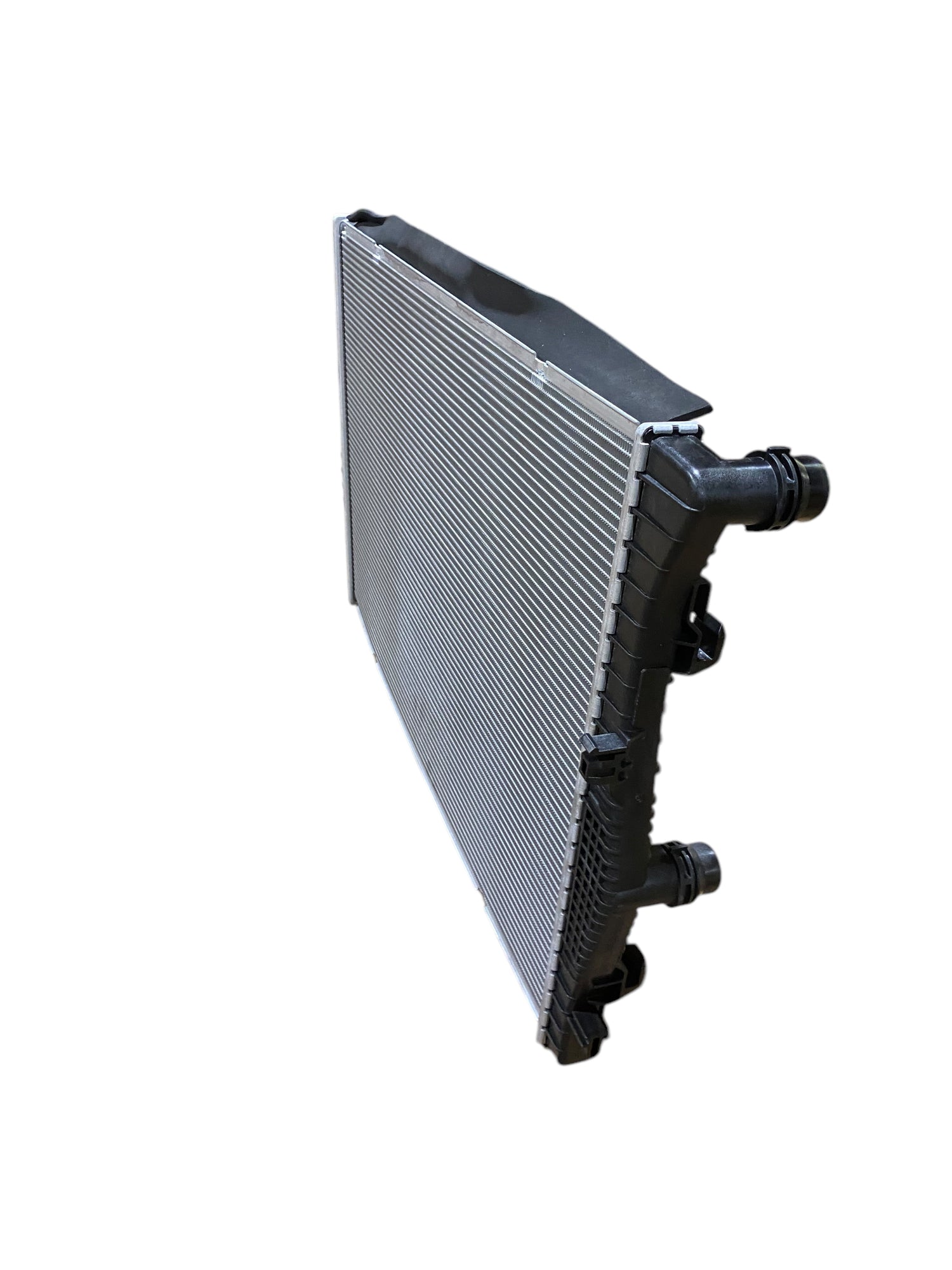 Platinum, RAD13827, Engine Coolant Radiator, For Volkswagen Jetta 2019-2021 - Freeman Liquidators
