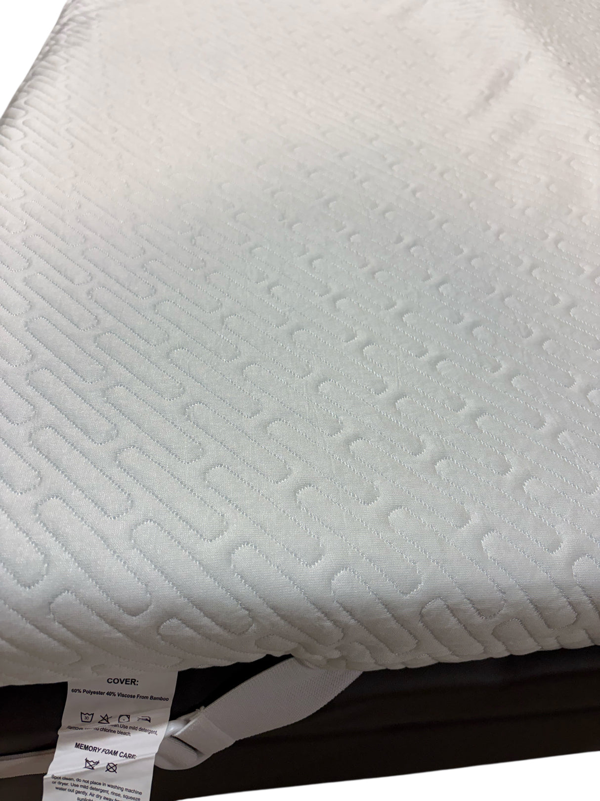 Valuxe, 3", Memory Foam, Mattress Topper, Queen, STORE PICKUP ONLY