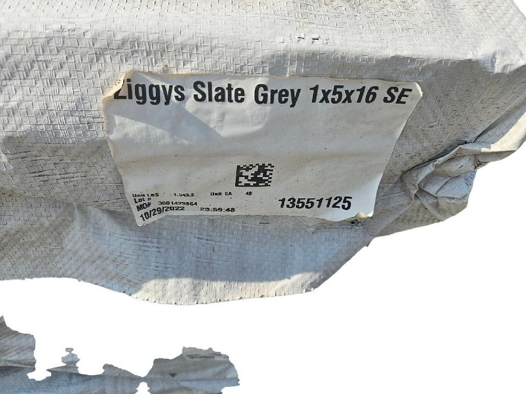 Ziggys MoistureShield Slate Grey Composite Decking Sq Edge 1x5x16 1.99 per foot or 31.84 per board 13551125 STORE PICKUP ONLY - Freeman Liquidators