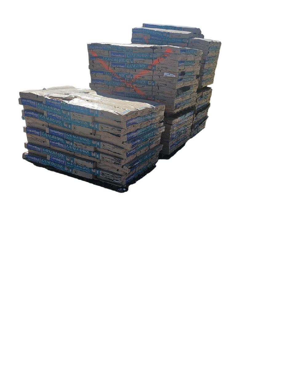 Certainteed Landmark Architectural Shingles Charcoal Black 3 bundles per square Sold by the square STORE PICKUP ONLY - Freeman Liquidators