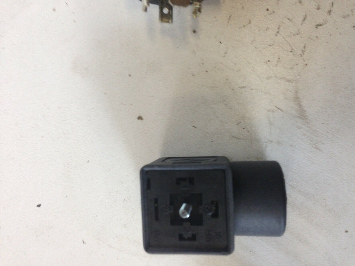 Frick 639A0305G02 Temp Sensor +/ -0.5 Tolerance - FreemanLiquidators