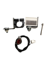 Load image into Gallery viewer, SICK ZL2-F2600S07 REFLECTIVE PHOTOELECTRIC SWITCH WITH ACCESSORIES - NEW NO BOX - FreemanLiquidators - [product_description]
