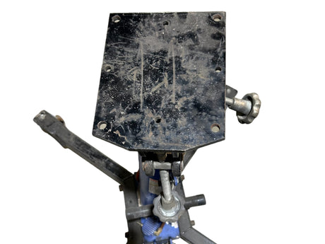 Westward, Manual/Air Transmission Lift, 5M466A, 0.5 ton Load Capacity - Used - FreemanLiquidators - [product_description]