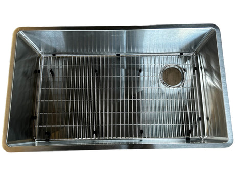 Elkay, ECTRU30179RTC, Crosstown, 18 Gauge, Stainless Steel, Sink, 32" - NEW IN BOX - FreemanLiquidators - [product_description]