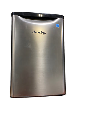 Danby DAR044A6DDB-RM Contemporary Classic 4.4 Cu.Ft. Mini Fridge, Compact Refrigerator for Bedroom, Living Room, Bar, Dorm, Kitchen, Office, E-Star in Silver STORE PICKUP ONLY - FreemanLiquidators - [product_description]