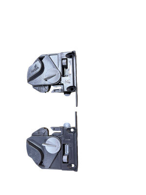 Hettich, 9218979, Quadro V6 4D Front Fixing Clip Set for 1/2" Material (10 Sets) - Freeman Liquidators