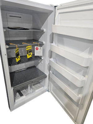 Midea 17 cu ft Upright Freezer White MRU17F6AWW  STORE PICKUP ONLY - Freeman Liquidators