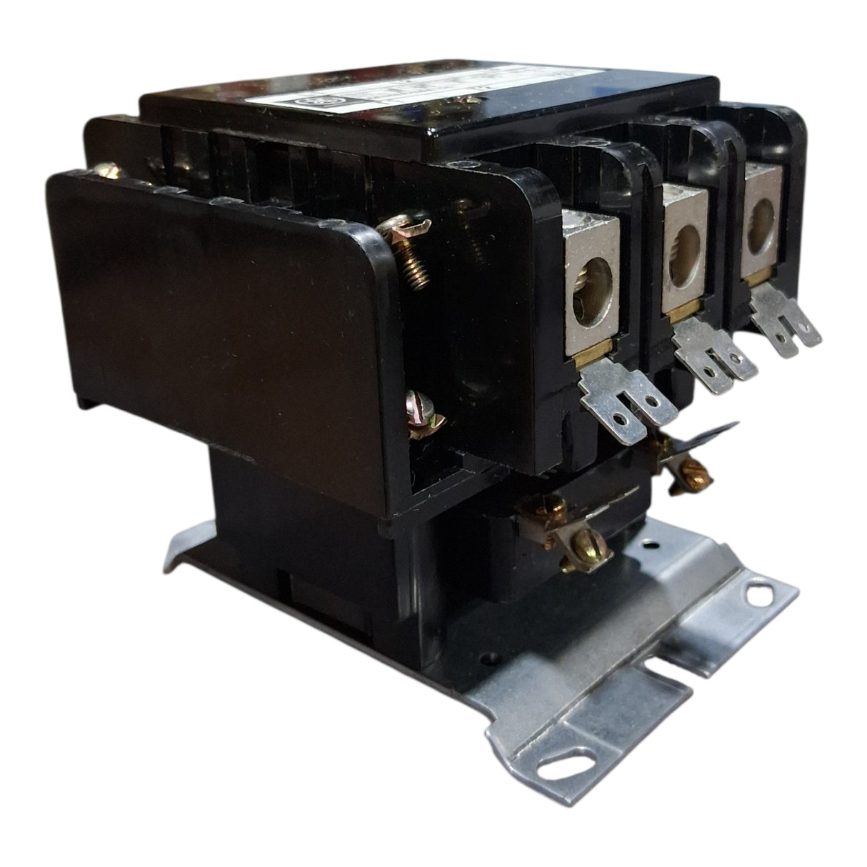 GE CR353EH3BB1DD — 90A 3‑Pole Definite Purpose Contactor - HVAC - Freeman Liquidators - [product_description]