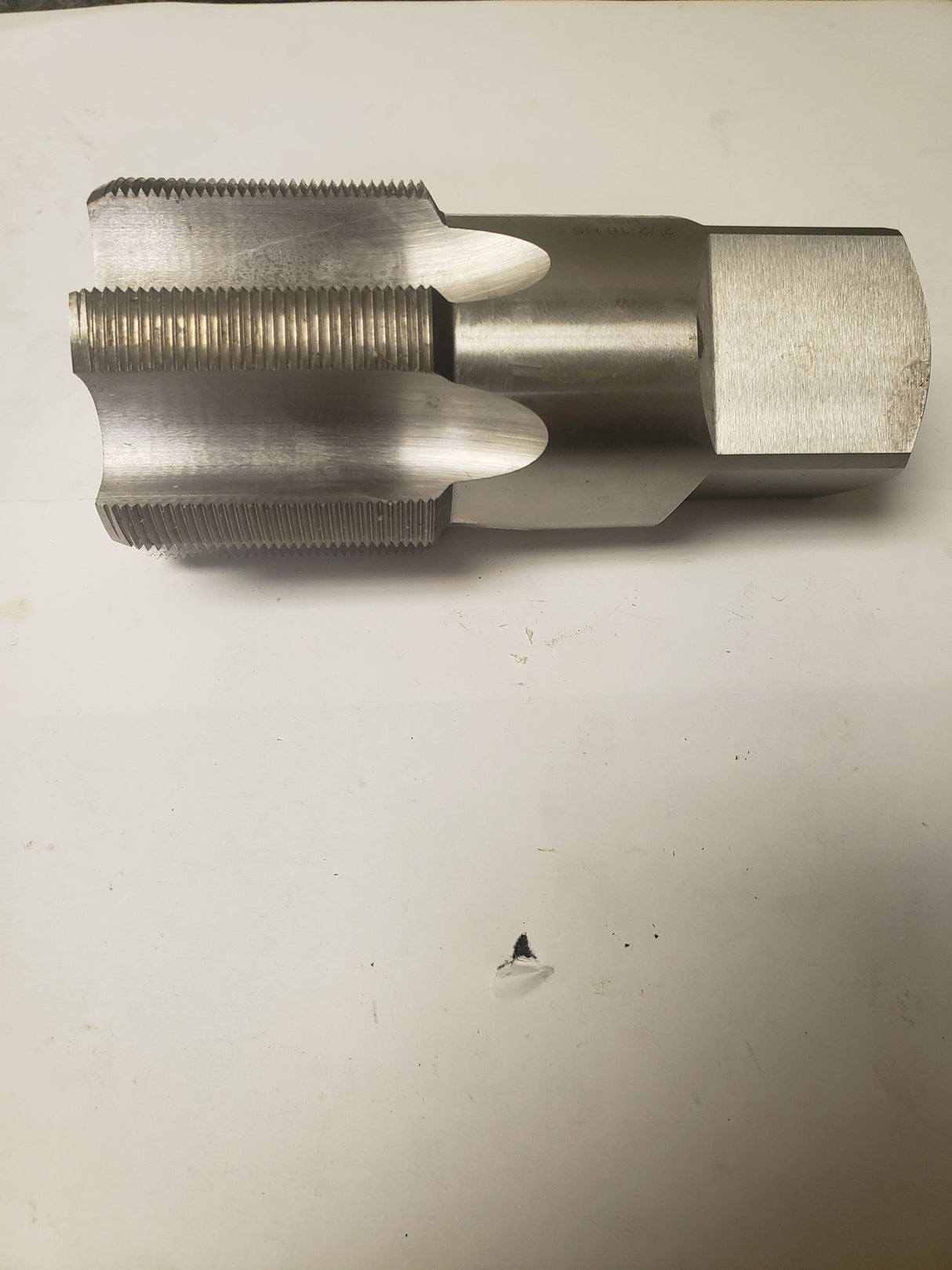 TTC 14-160-161 2-1/2"-16 SIZE, 2B THREAD LIMIT, TAPER CHAMFER, BRIGHT HIGH SPEED STEEL, RIGHT HAND CUT STRAIGHT FLUTE HAND TAP - FreemanLiquidators