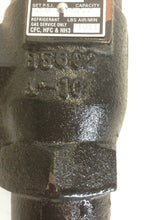 Load image into Gallery viewer, HENRY 5601-250 HIGH CAPACITY RELIEF VALVE 1/2&quot; X 1&quot; FPT CONNECTIONS 250 lbs - FreemanLiquidators
