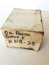 Load image into Gallery viewer, Ashcroft DuraLife Oil Pressure Gauge 340 PSI - FreemanLiquidators
