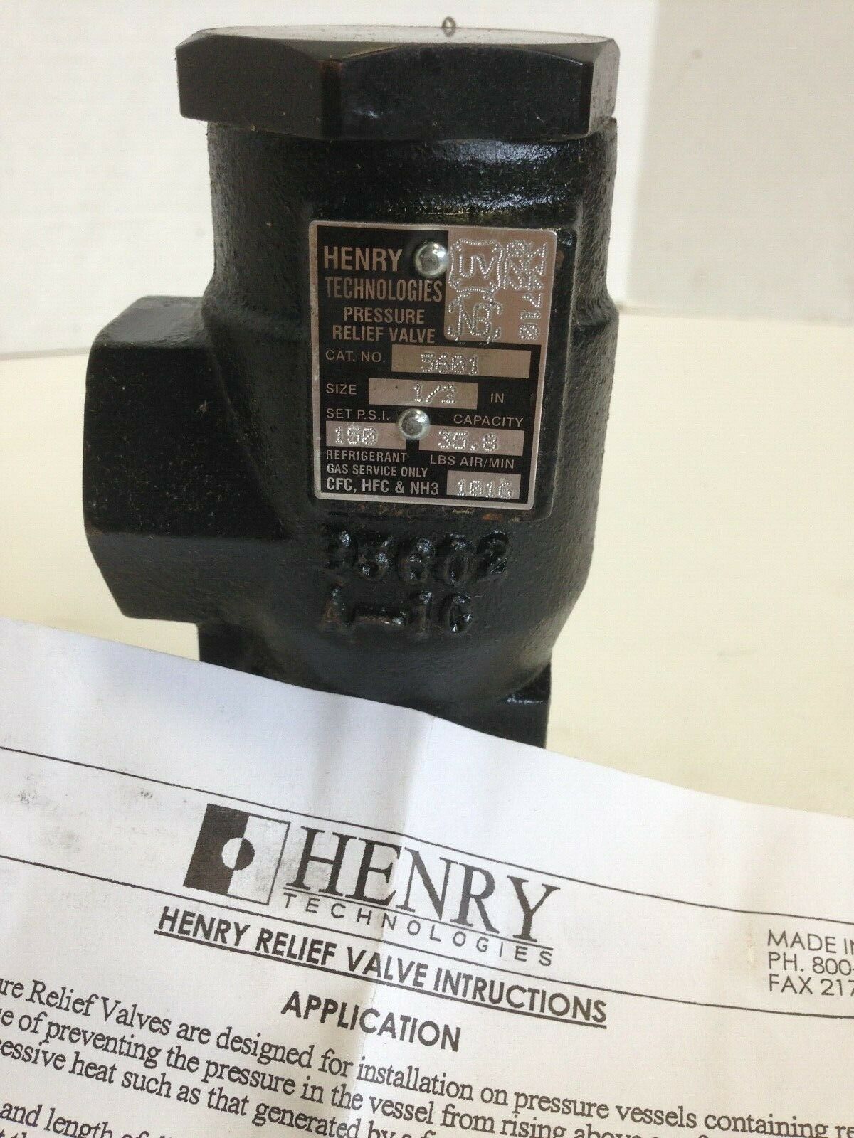 HENRY 5601-150 HIGH CAPACITY RELIEF VALVE 1/2" X 1" FPT CONNECTIONS 150 lbs - FreemanLiquidators