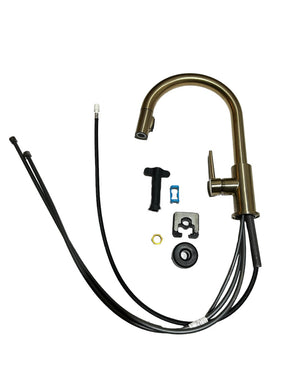 Delta, 9159-CZ-DST, Gold Trinsic Pull Down Kitchen Faucet New in Box - FreemanLiquidators - [product_description]