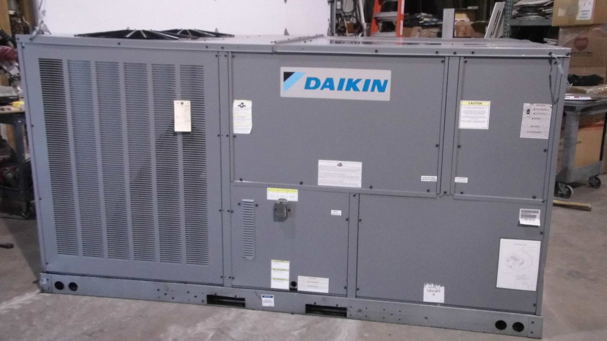 Daiken Commercial 7-1/2 Ton 13 Seer Pkg Gas/Elec 210,000BTU heat 460 volt 3phase DCG0902104VXXXAA