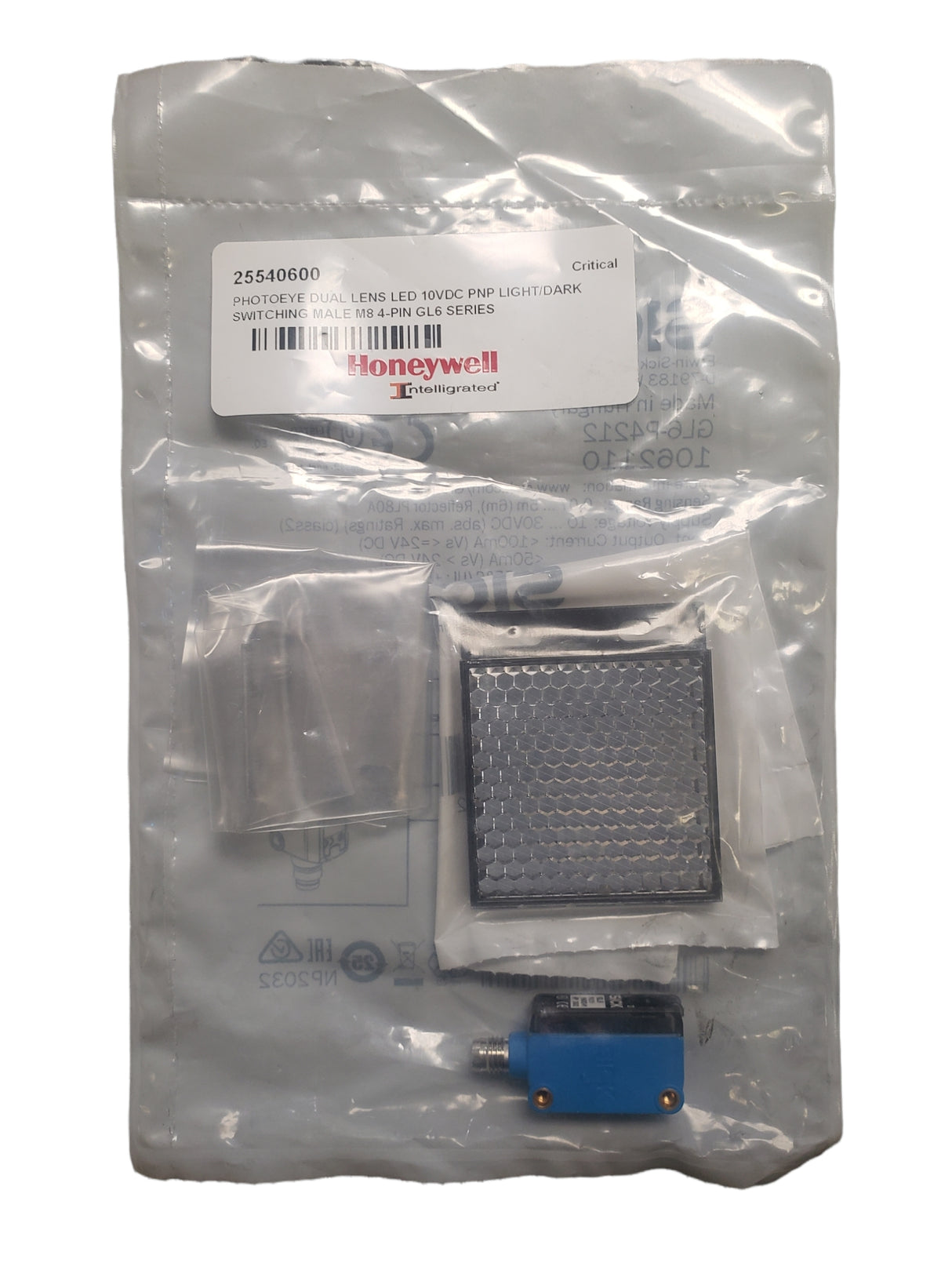 SICK GL6-P4212 1062110 Miniature photoelectric sensors G6 - NEW IN ORIGINAL PACKAGING - FreemanLiquidators - [product_description]